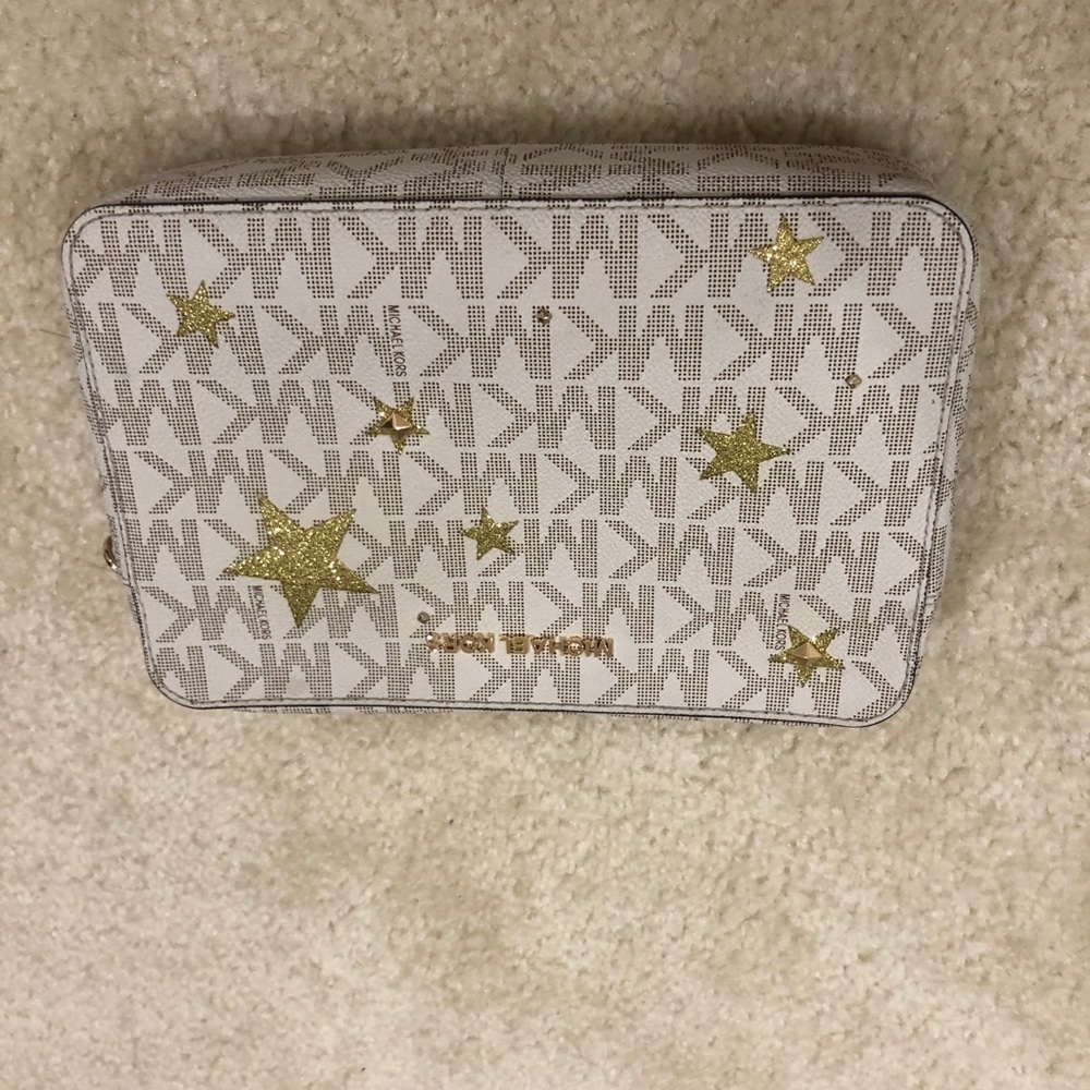 Star crossbody bag
